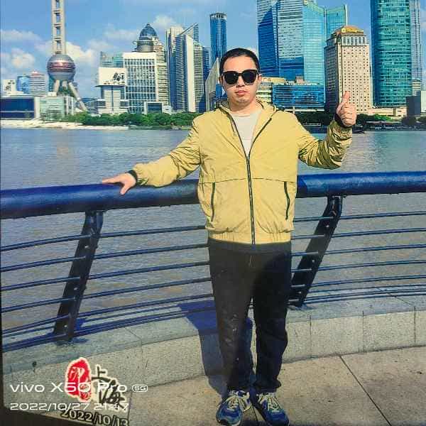 34岁岁江苏单身帅哥 - 琼海吉缘网