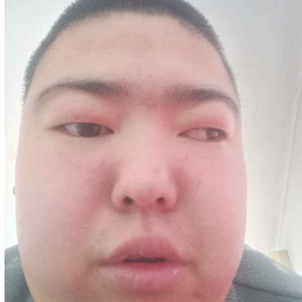23岁岁内蒙古单身帅哥 - 琼海吉缘网