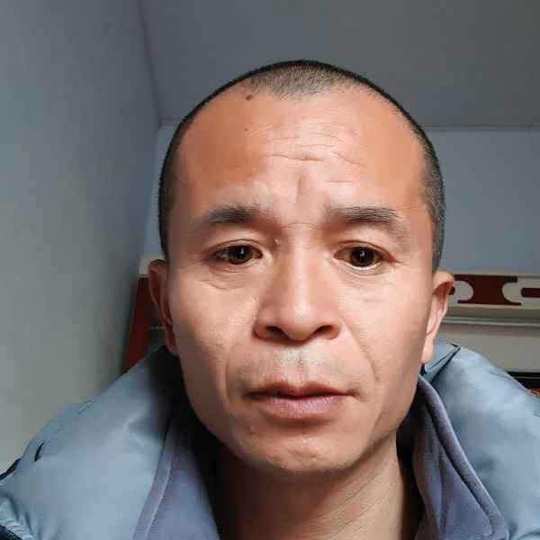 43岁岁河南单身帅哥 - 琼海吉缘网