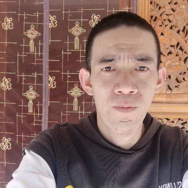 37岁岁云南单身帅哥 - 琼海吉缘网