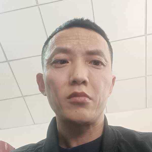 40岁岁四川单身帅哥 - 琼海吉缘网
