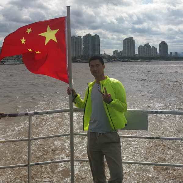 31岁岁浙江单身帅哥 - 琼海吉缘网