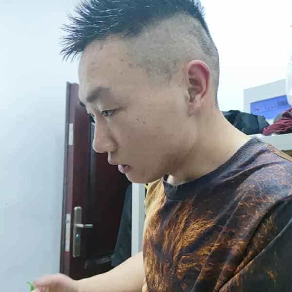 29岁岁四川单身帅哥 - 琼海吉缘网