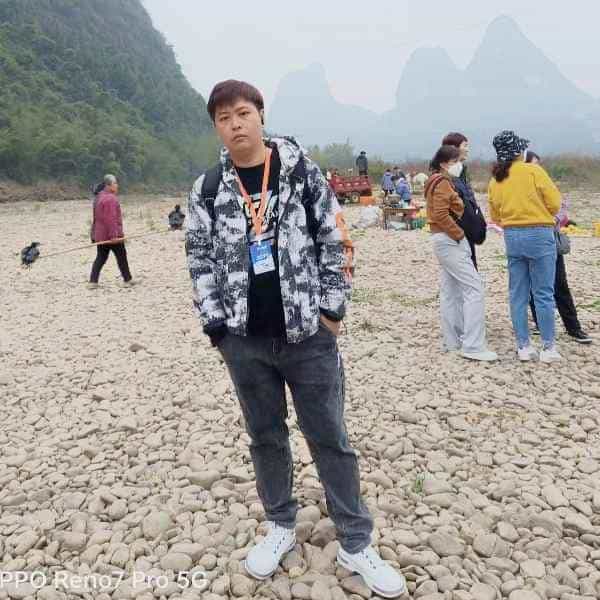 35岁岁浙江单身帅哥 - 琼海吉缘网