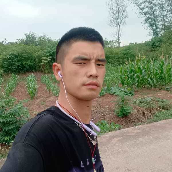 35岁岁四川单身帅哥 - 琼海吉缘网