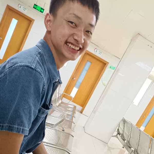 27岁岁四川单身帅哥 - 琼海吉缘网