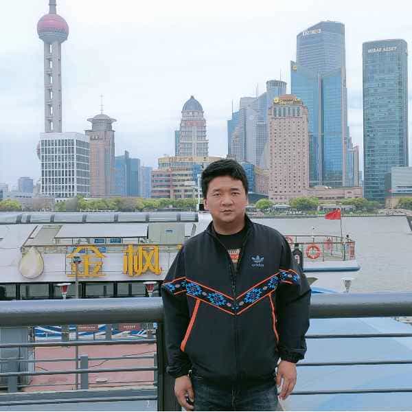 28岁岁云南单身帅哥 - 琼海吉缘网