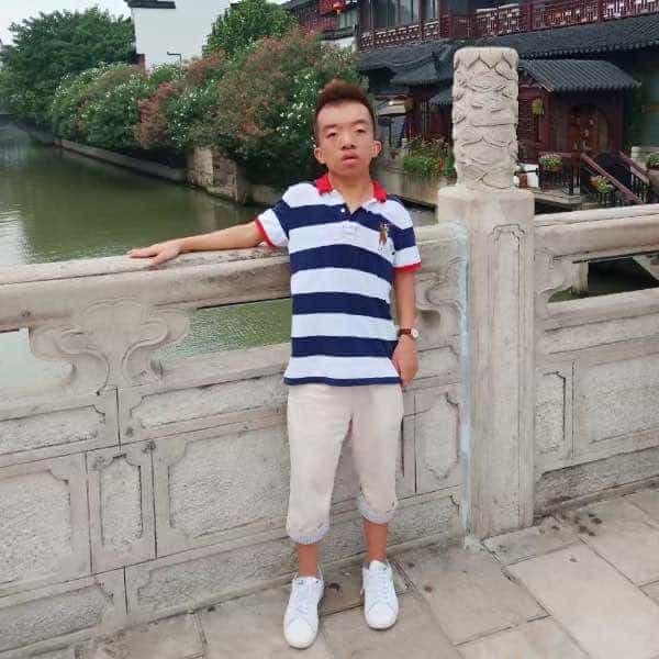 28岁岁吉林单身帅哥 - 琼海吉缘网