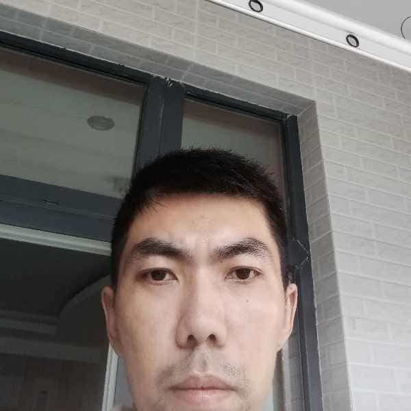 39岁岁江苏单身帅哥 - 琼海吉缘网