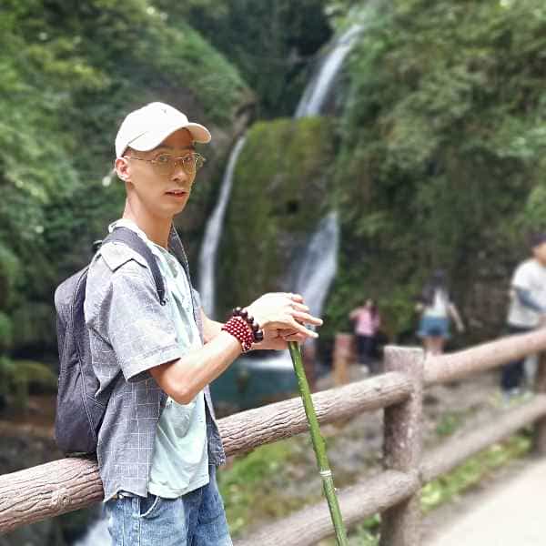 29岁岁四川单身帅哥 - 琼海吉缘网