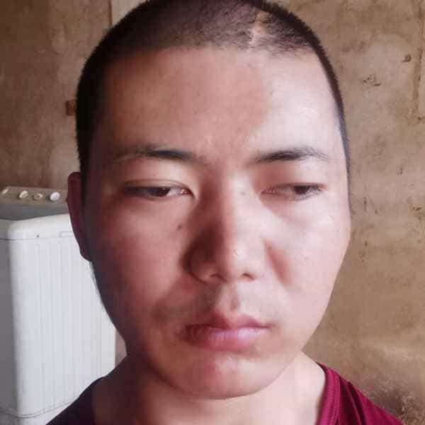 35岁岁云南单身帅哥 - 琼海吉缘网