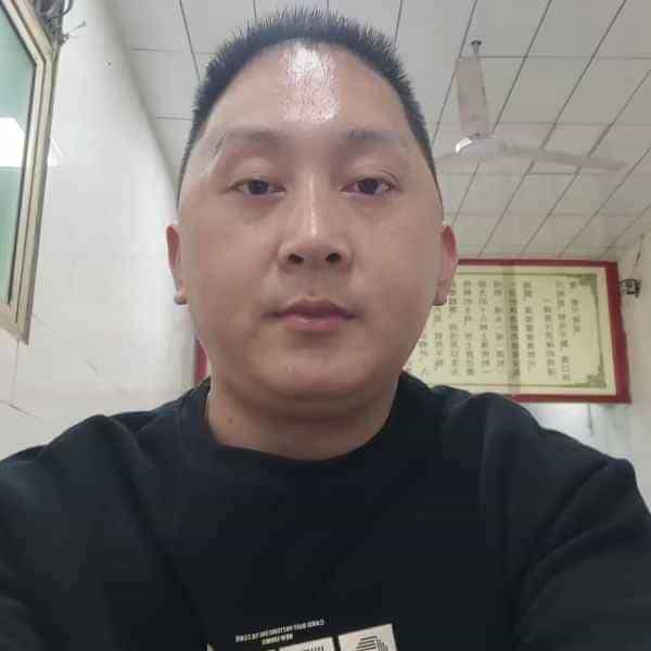 37岁岁陕西单身帅哥 - 琼海吉缘网