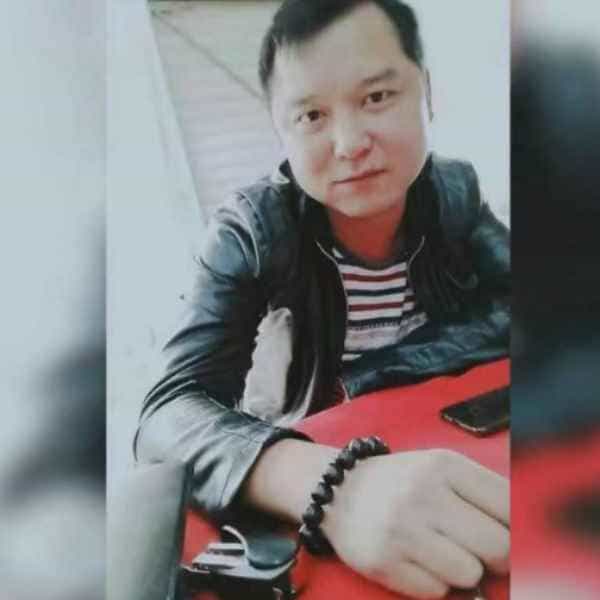 40岁岁湖南单身帅哥 - 琼海吉缘网