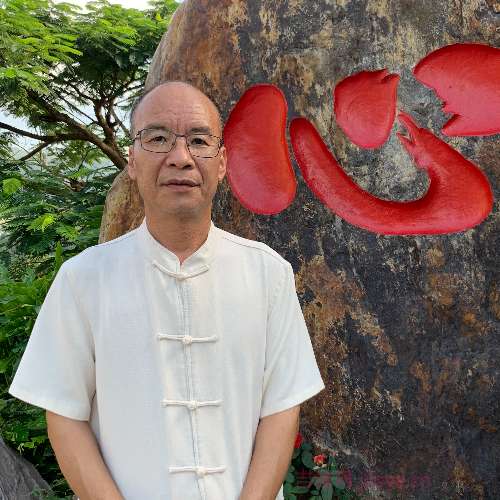 60岁岁广东单身帅哥 - 琼海吉缘网