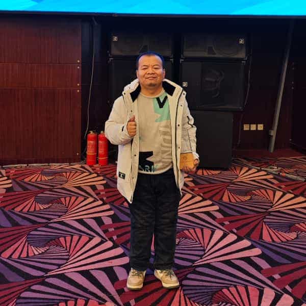 40岁岁辽宁单身帅哥 - 琼海吉缘网