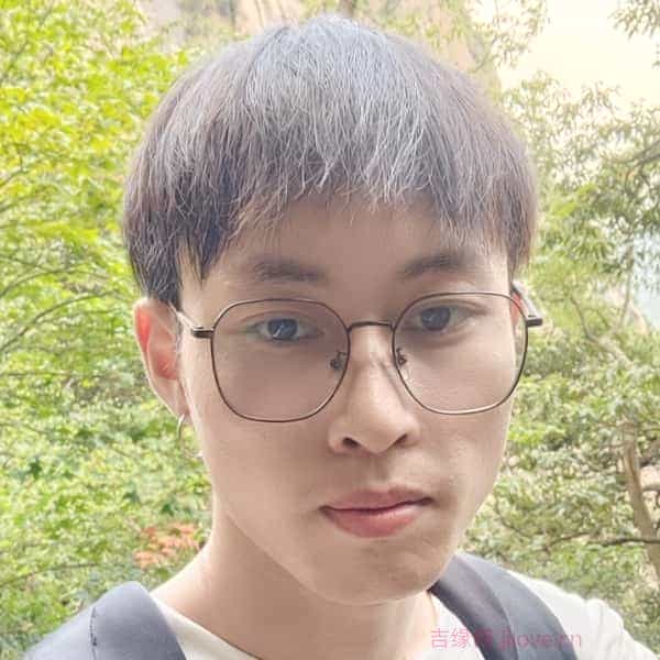 31岁岁四川单身帅哥 - 琼海吉缘网